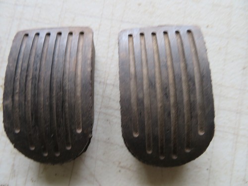 Classic car pedal - pedal, rubbers