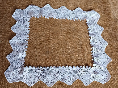 Antique irish hand done white - hand,