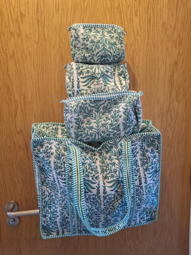 Hand print tote bag - print,