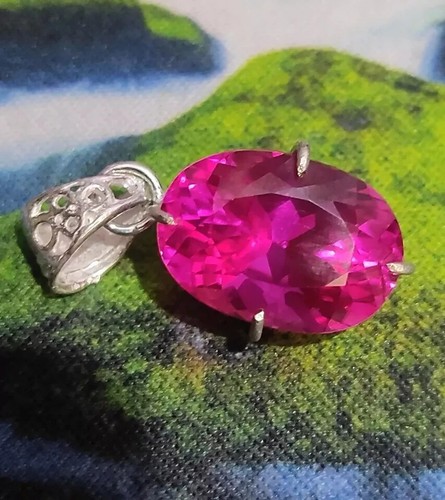 Natural pink sapphire - a+,