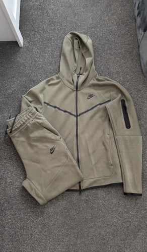Nike tech fleece - nike, tracksuit