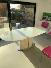 Dinning Table glass excellent