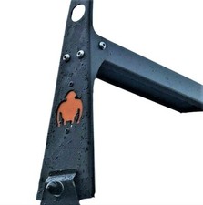 2 X ROOF BARS FITS LAND ROVER