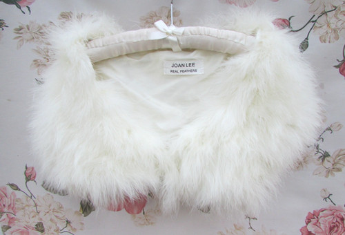 Ivory cream feather bridal - *,