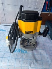 DeWalt DW625E 110v Router + Bits, Accessories