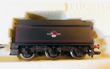 Hornby Castle Class Steam Loco