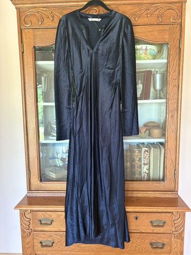 Nwot zara size women navy - zara,