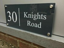 MODERN HOUSE SIGN PLAQUE DOOR