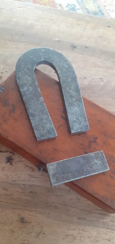 Antique scientific horseshoe - scientific,