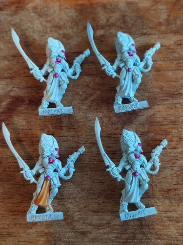 Howling banshee eldar - howling,