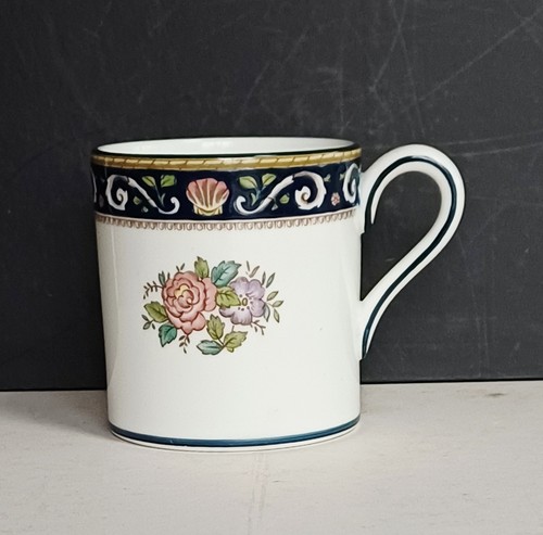 Wedgwood runnymede blue - runnymede,