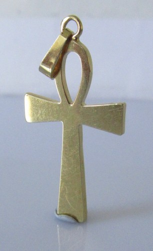 9ct gold pendant - 9ct,