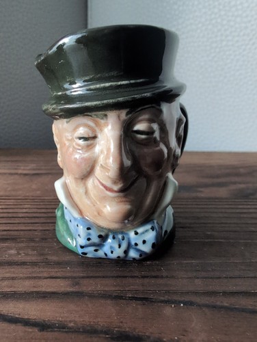 Royal doulton miniature toby - miniature,