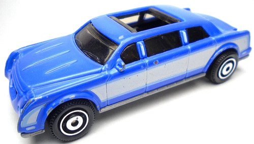 2015 matchbox limousine blue - 2015,