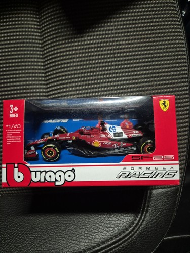 Bburago ferrari lewis - sf-25,