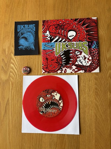 Subs the beast red vinyl - uk, subs-the