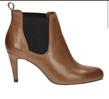 Women’s Clarks Carlita Quinn Womens Dress Boots Tan Brown UK 7.5 D / 41.5  