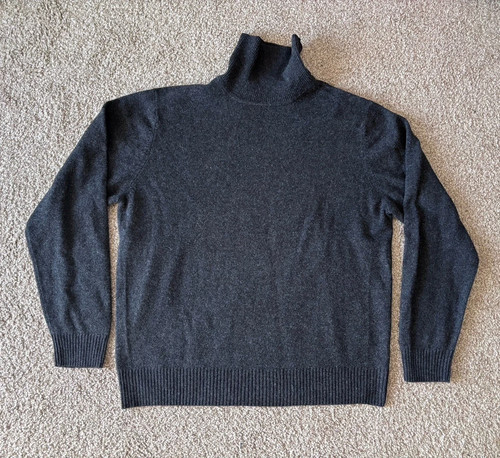 Uniqlo mens xxl - xxl, turtleneck