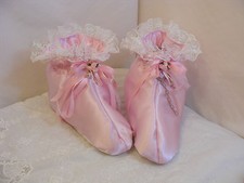 ADULT BABY SISSY BOOTIES SLIPPERS PADDED  SATIN OPT LOCK CHAIN BELLS  COSPLAY
