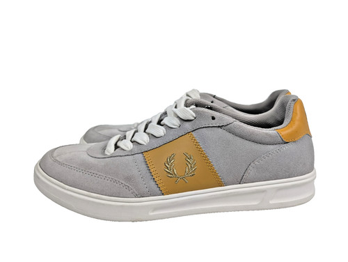 Nwt fred perry - low, suede
