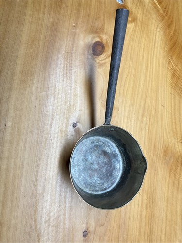 Antique brass jam pan with - jam,