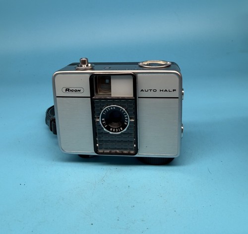 Ricoh auto half - e,