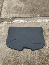 TOYOTA AVENSIS 5DR SALOON REAR