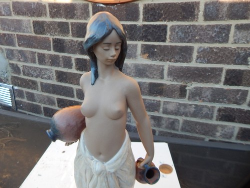 Lladro 12323 water girl - lladro, semi