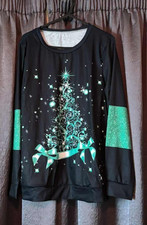 CUTE BLACK TOP WITH GREEN