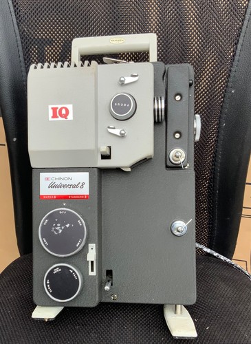 Chinon projector model - projector,
