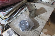 NOS SUZUKI SUPER CARRY VAN SJ410 1ST OVERSIZE PISTON 12111-75107-025 ERK