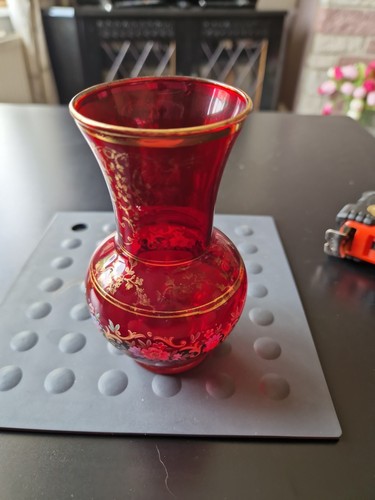 Glass vase 13cm unmarked - unmarked, but
