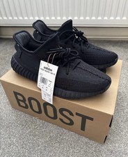 Yeezy Boost 350 V2 Onyx UK 9.5