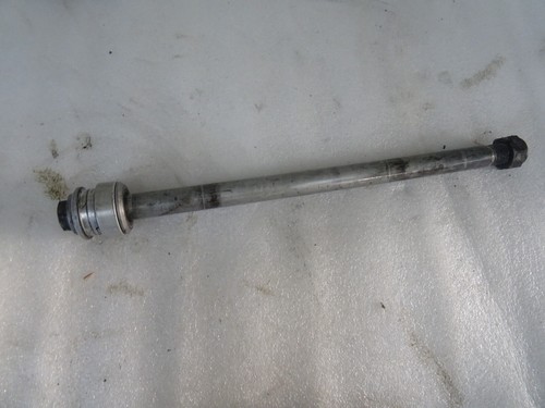 Er3 bmw 650 thru - 650, axle