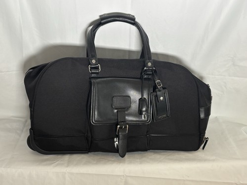 Tumi black wheeled carry - black,