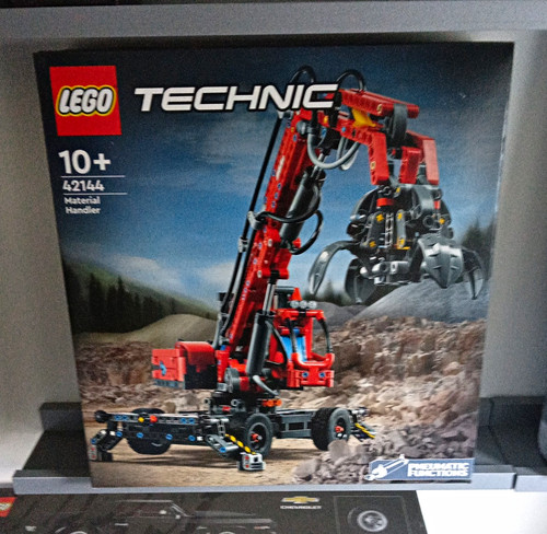 Lego technic 42144 material - lego,