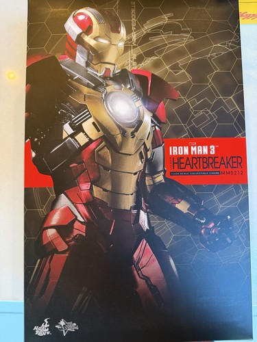 Hot toys iron - man, 3