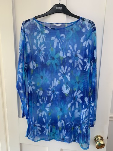 Marks spencer beach cover - &,