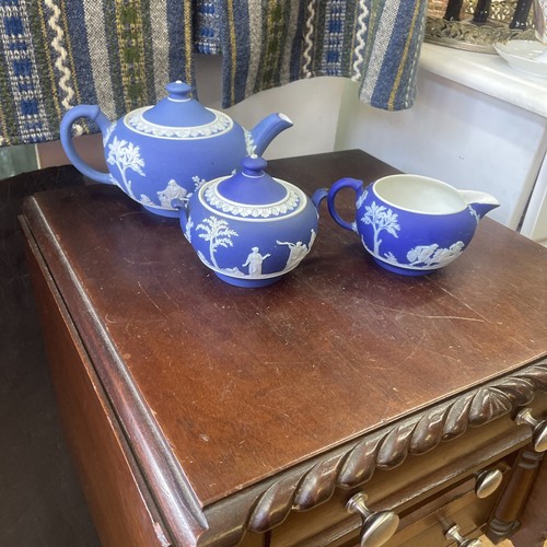 Vintage wedgwood jasperware - wedgwood,