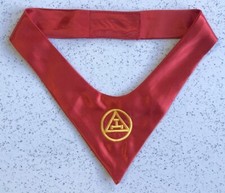 Cravat Necktie - Royal Arch