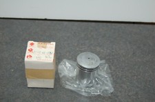 NOS GENUINE SUZUKI PISTON