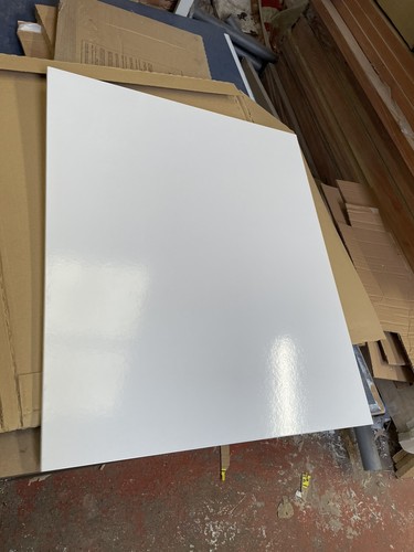 600mm white gloss - white,