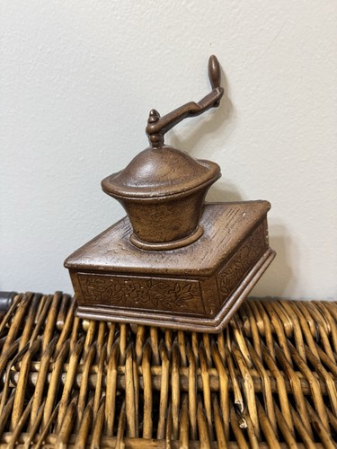 Cast iron vintage - style, coffee