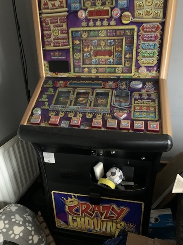 Crazy crowns coin operated - crazy,