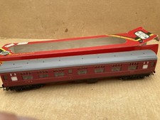 (17)  Hornby Railways R935 LMS 3rd Class coach - good condition
