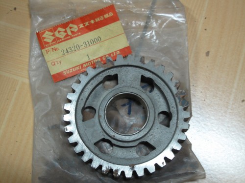 Suzuki gt550 gt750 re5 gear - gt550,