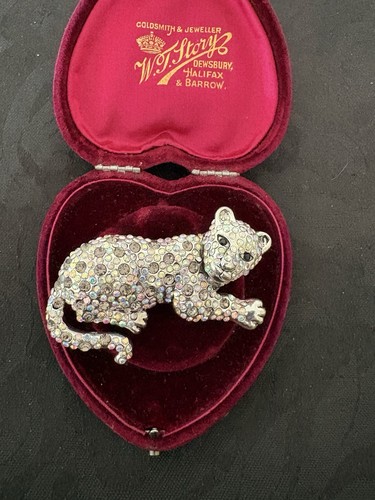 Grey rhinestone panther - grey, brooch