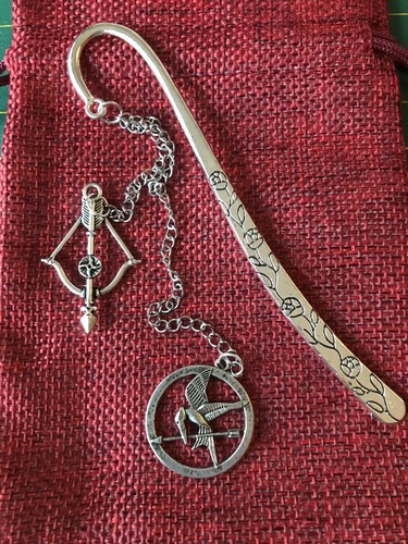 The hunger games bookmark - hunger,