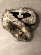 LADIES FAUX FUR BUTTONED COLLAR SCARF MADE BY ZEPLA - IN GOOD CONDITION