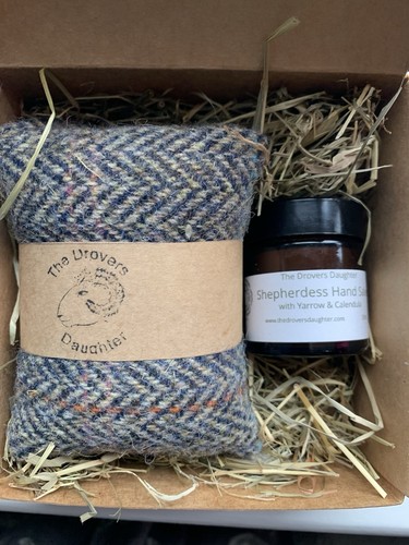 Tweed hand warmer set - warmer, pot